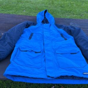 listing-status-banner